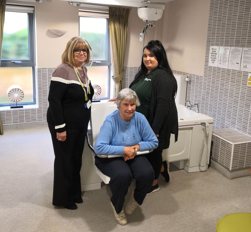 assistedbath Gainsborough Specialist Bathrooms